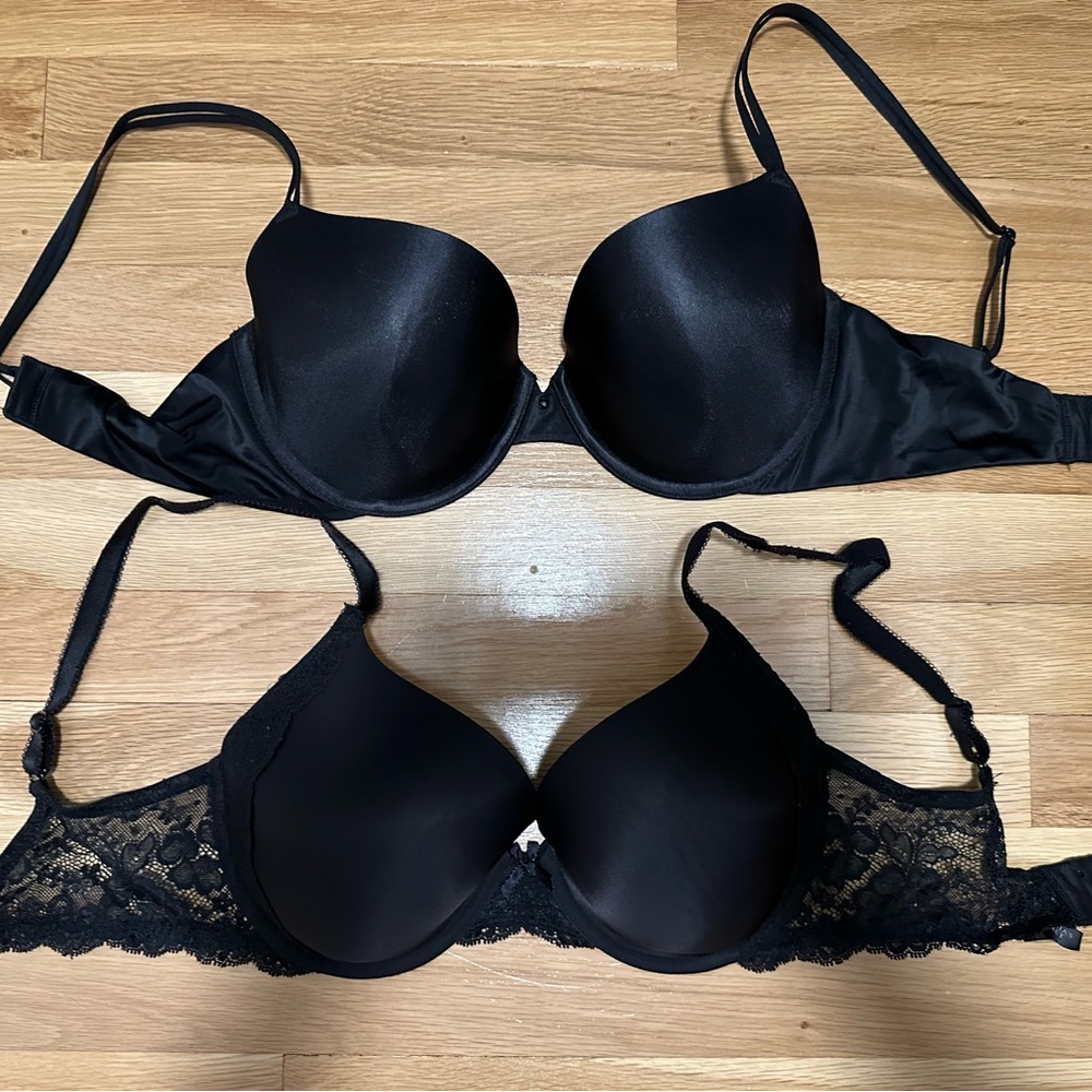 2 Victoria's Secret Size 32DDD Bras